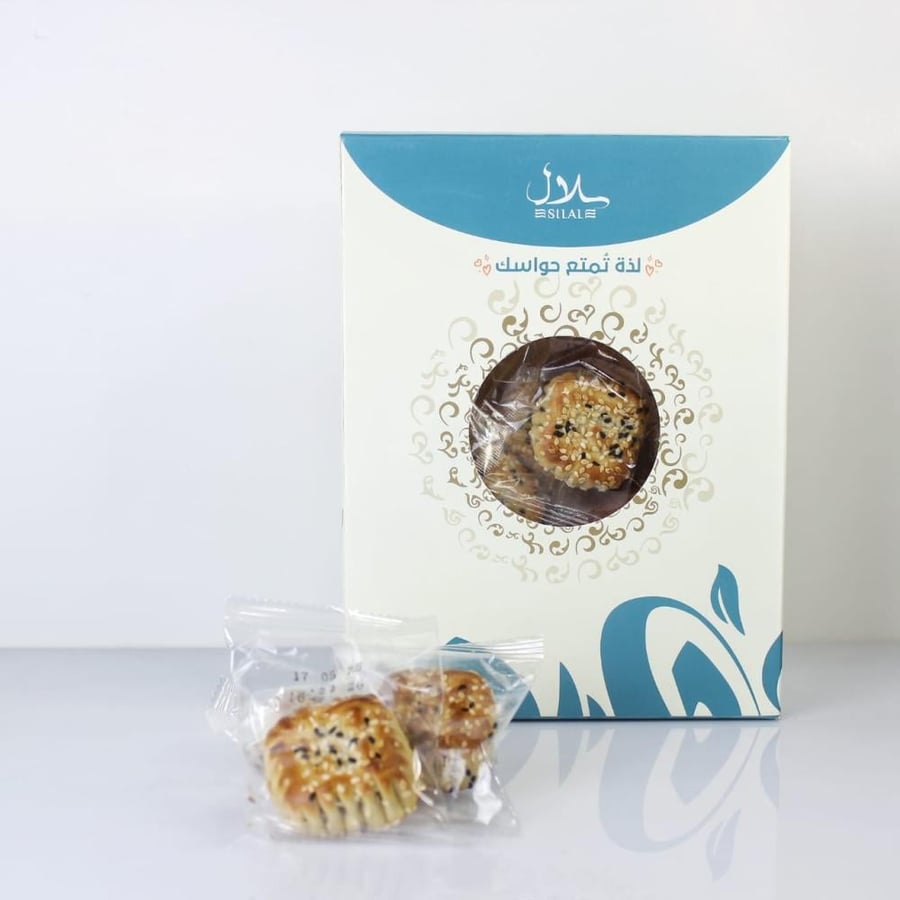 Sesame date maamoul