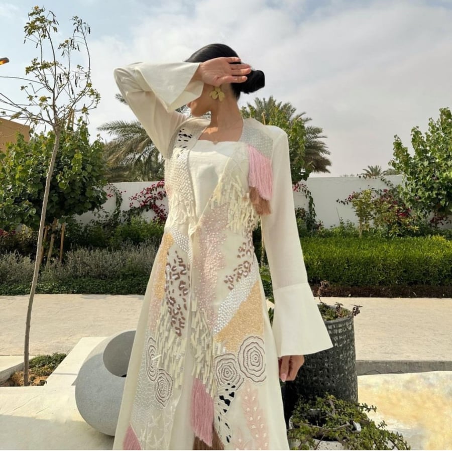 Two pieces Pink & White Jalabiya