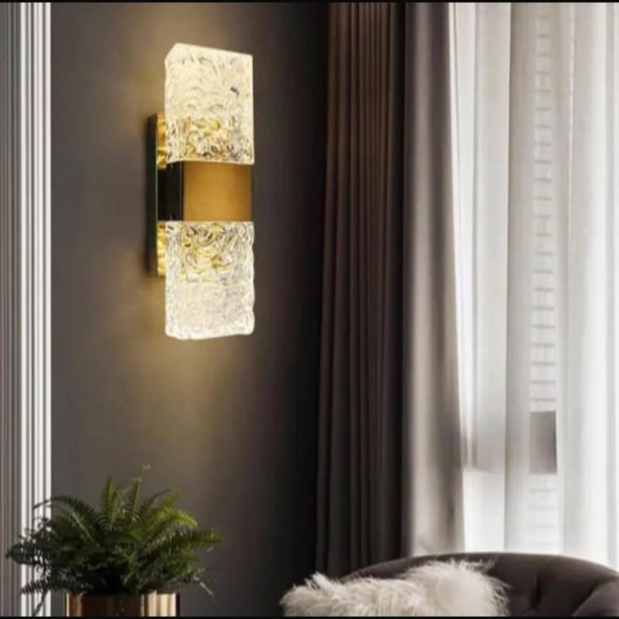 اضاءة جدارية كرستال