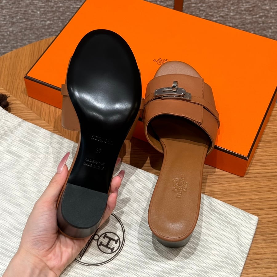 صندل جيجي كيلي بكعب عال هاند ميد Hermes 187 Gigi kelly SANDAL