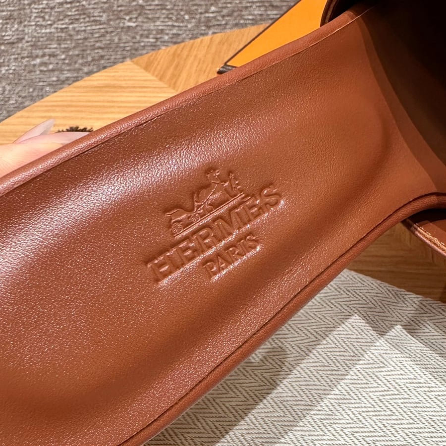 صندل جيجي كيلي بكعب عال هاند ميد Hermes 187 Gigi kelly SANDAL