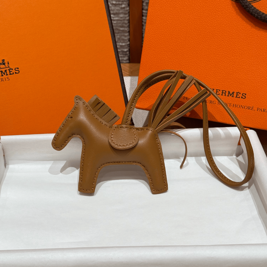 تعليقة حقائب هيرميز الفاخرة بتصميم الحصان Hermès Rodeo Pegase PM Charm