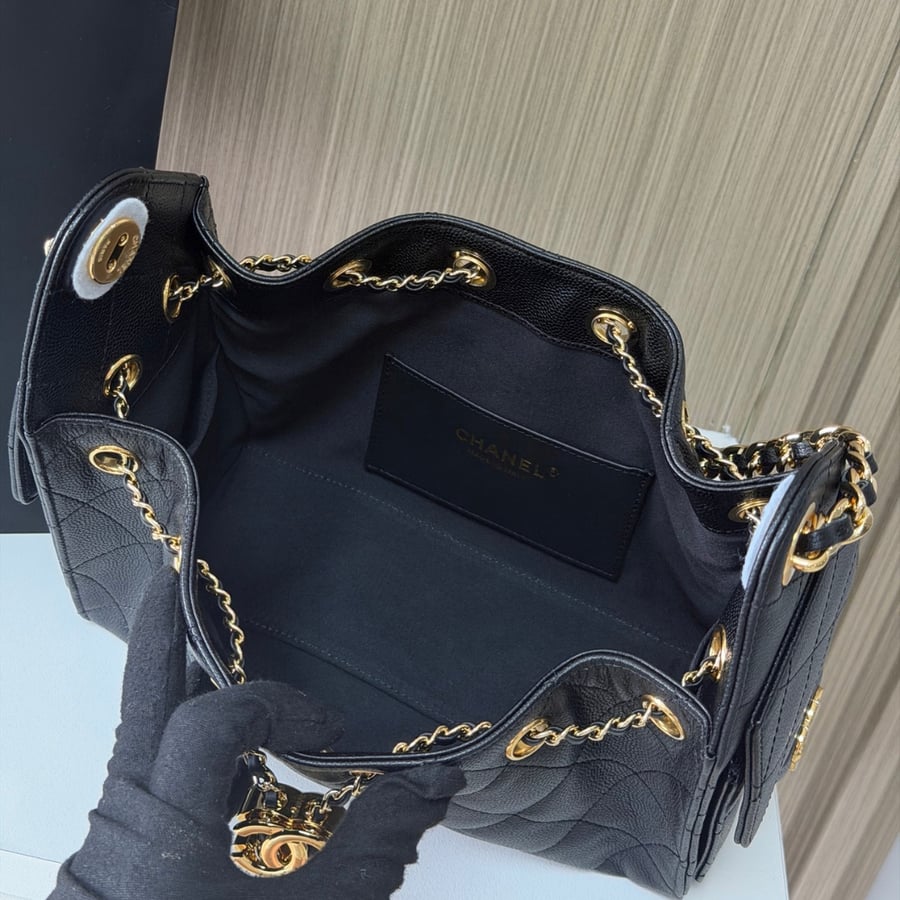 chanel-mini-hobo-caviar-leather-hardware-gold-shiny-amostore-sa-1