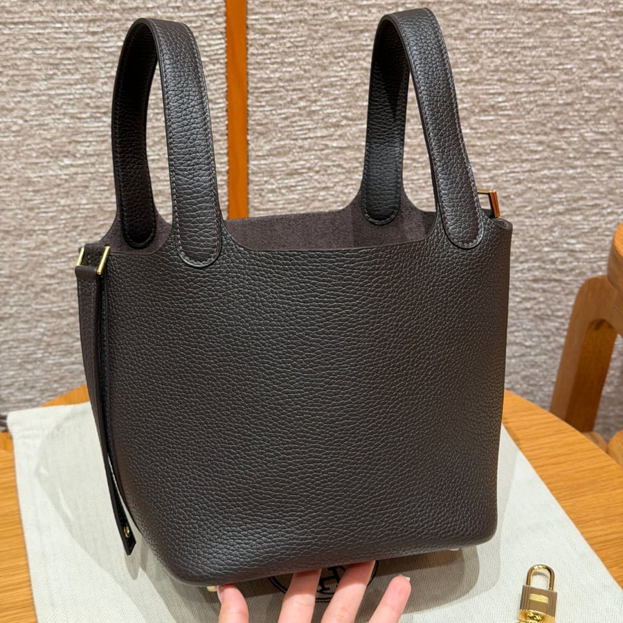 شنطة هيرميز بيكوتان 18 Hermès picotin
