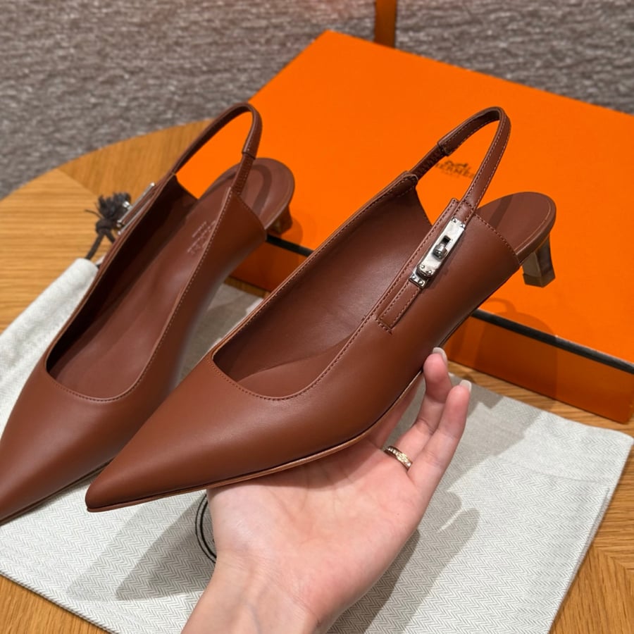 صندل هيرميس هاند ميد Hermes 616 Lover SANDAL