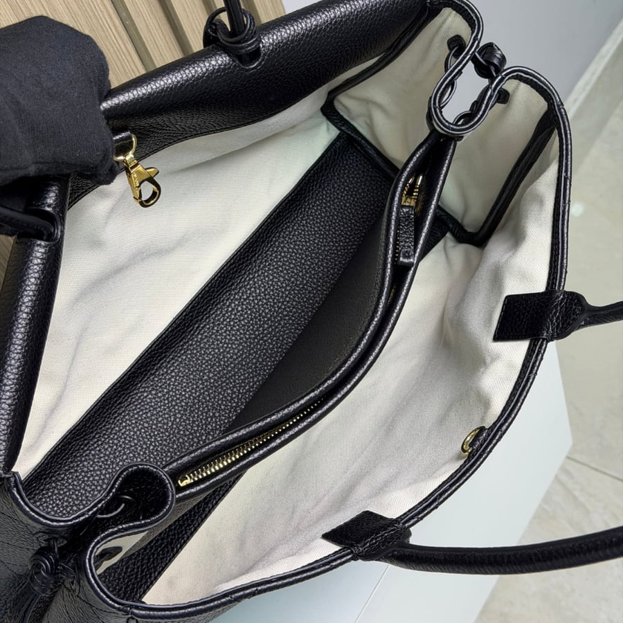 حقيبة شانيل 26A لون أسود CHANEL TOTE 2026 BLAC