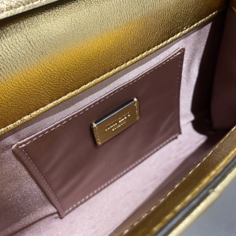 حقيبة جيمي تشو كيرف كلاتش Jimmy Choo Curve Clutch