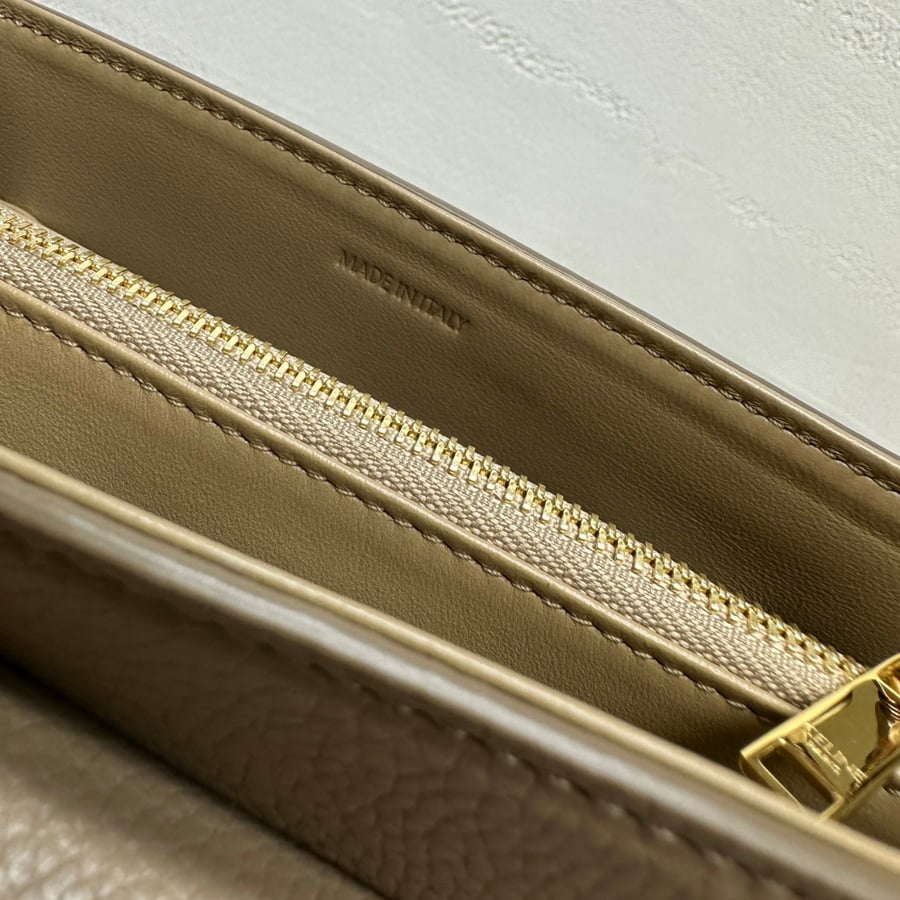 شنطة سيلين الحجم الصغير TEEN NINO BAG