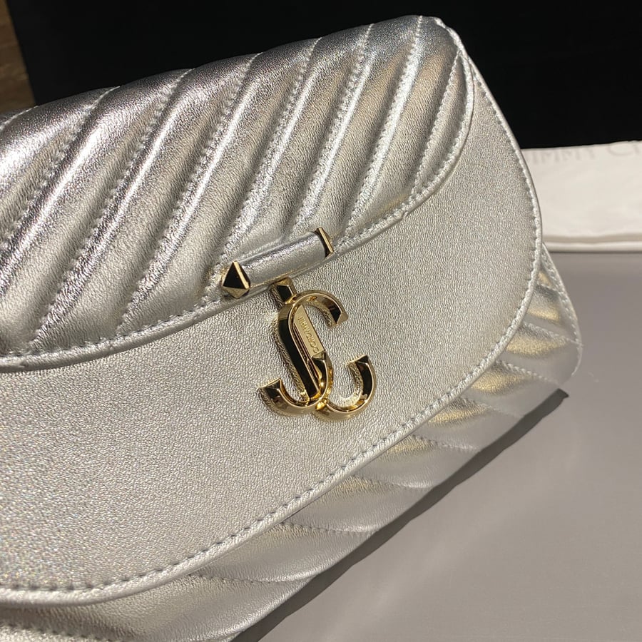 حقيبة جيمي تشو كيرف كلاتش Jimmy Choo Curve Clutch