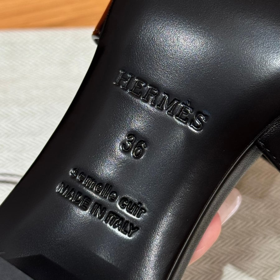 صندل جيجي كيلي بكعب عال هاند ميد Hermes 187 Gigi kelly SANDAL