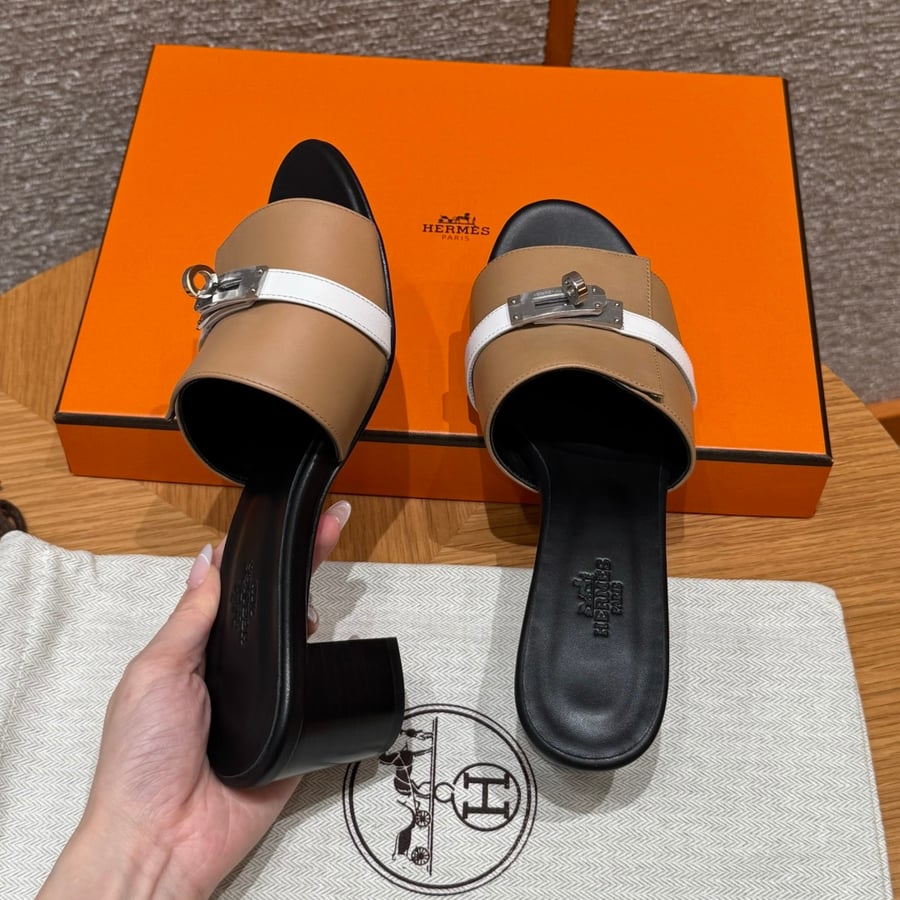 صندل جيجي كيلي بكعب عال هاند ميد Hermes 187 Gigi kelly SANDAL