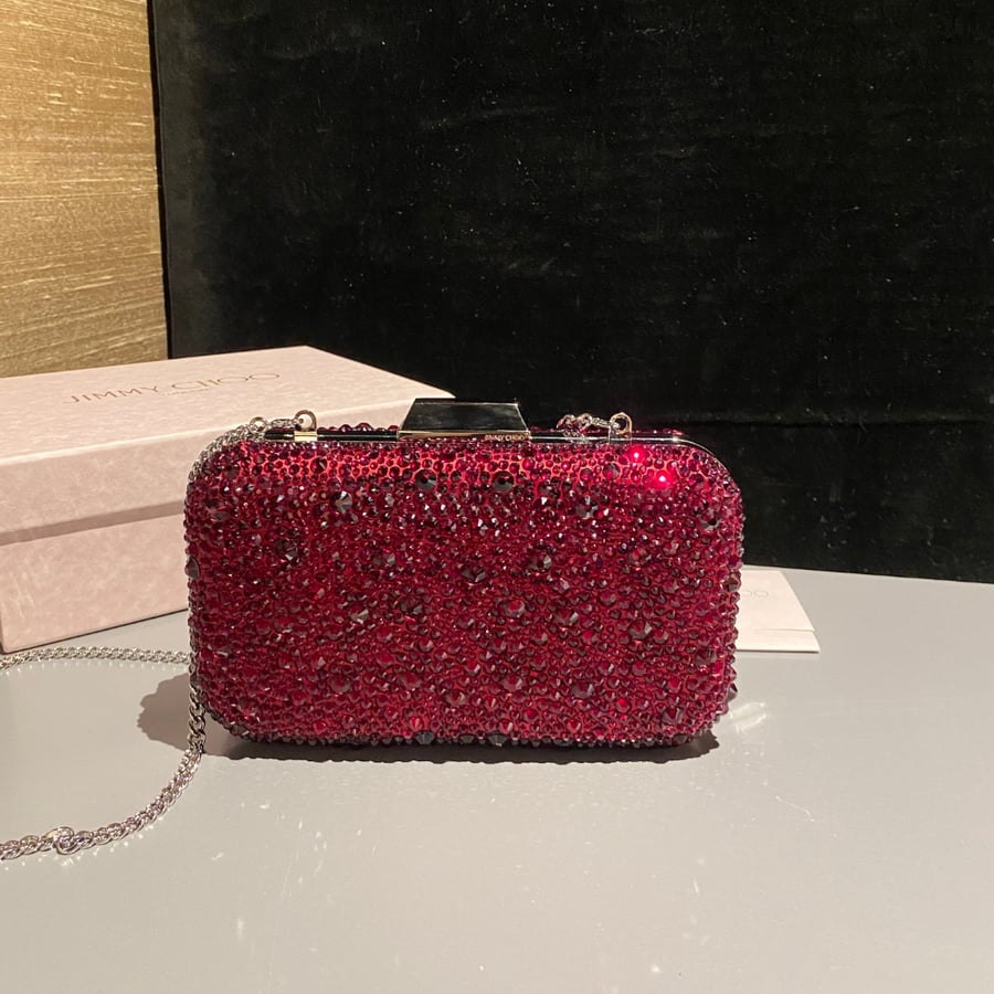 حقيبة يد كلاتش جيمي تشو مرصعة بالكريستال Jimmy Choo Cloud Clutch