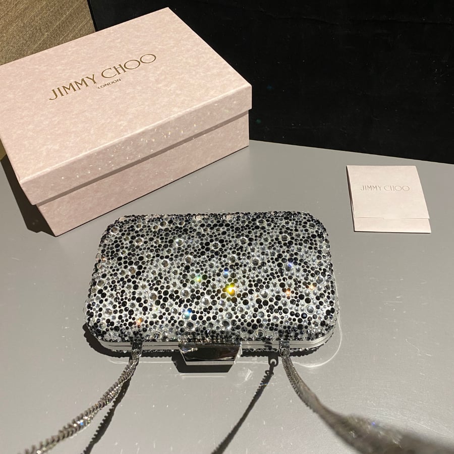 حقيبة يد كلاتش جيمي تشو مرصعة بالكريستال Jimmy Choo Cloud Clutch