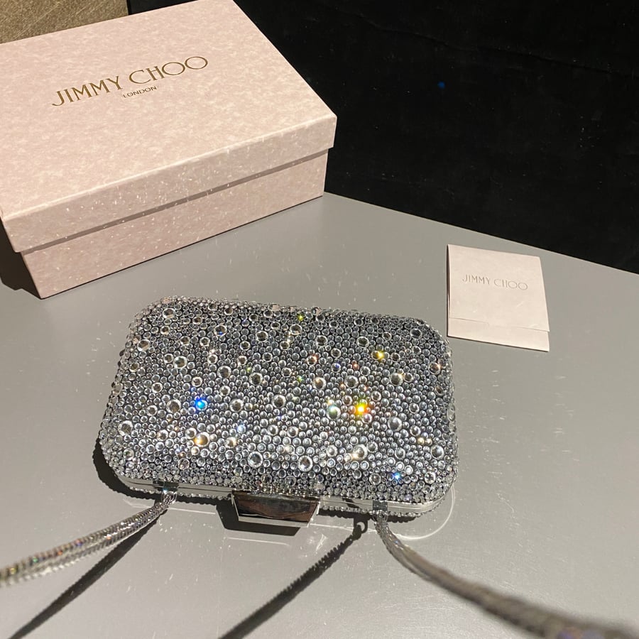 حقيبة يد كلاتش جيمي تشو مرصعة بالكريستال Jimmy Choo Cloud Clutch