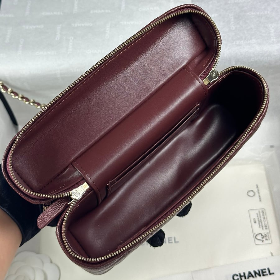 حقيبة شانيل بنقشة ماسية كبيرة  Chanel 25K LP