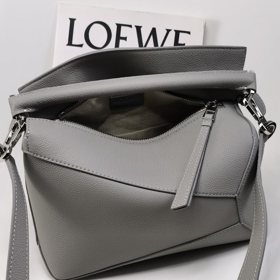حقيبة لويفي بازل إيدج حجم صغير Small Puzzle Edge bag 24CM