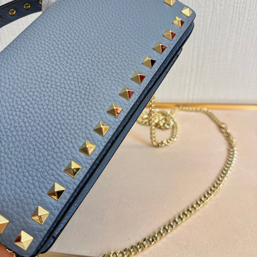 حقيبة فالنتينو Valentino Garavani Vring