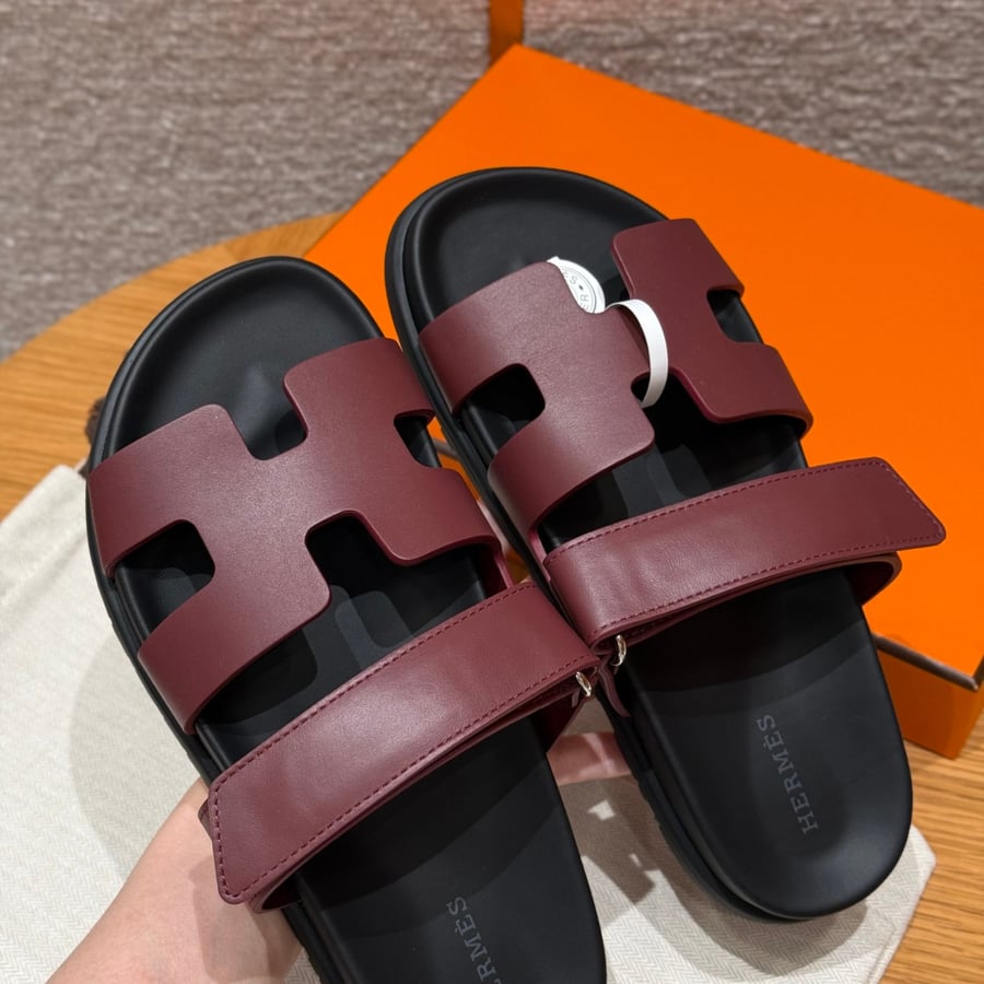 صندل نسائي هيرميس هاند ميد Hermes 225 CHYPRE SANDAL