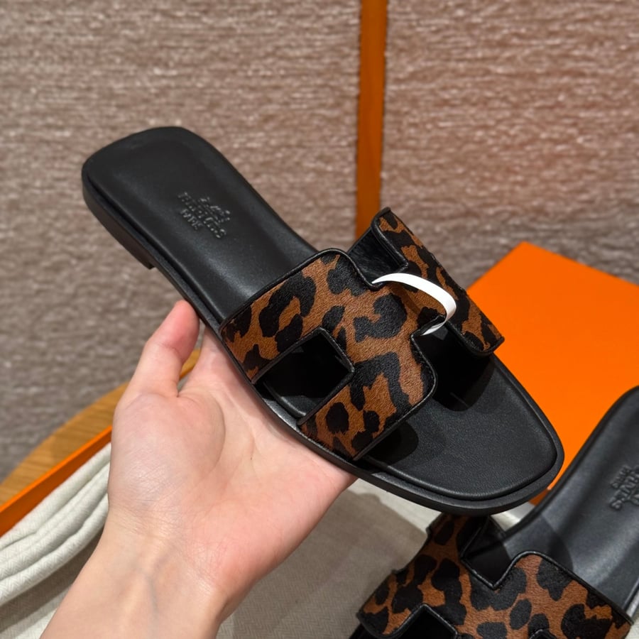 سليبر هيرميس اوران هاند ميد 181 Hermes Oran