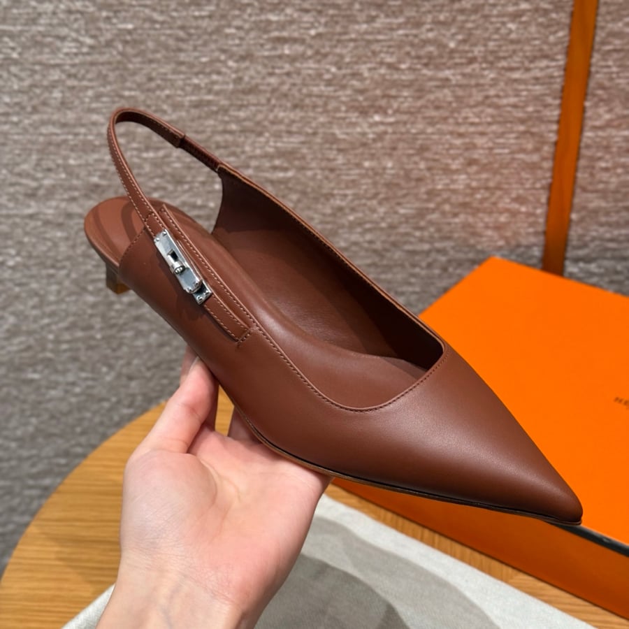 صندل هيرميس هاند ميد Hermes 616 Lover SANDAL