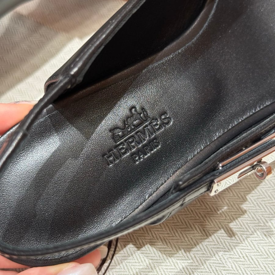 صندل هيرميس هاند ميد Hermes 616 Lover SANDAL