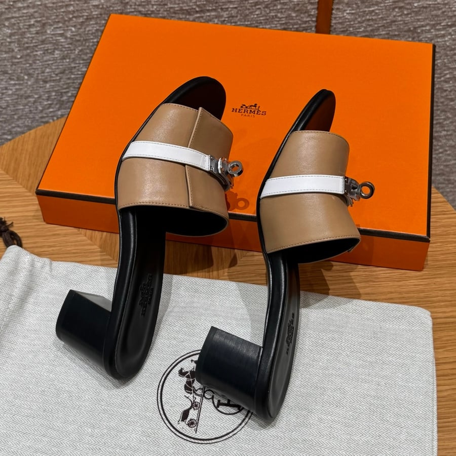 صندل جيجي كيلي بكعب عال هاند ميد Hermes 187 Gigi kelly SANDAL