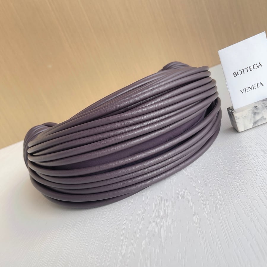 حقيبة بوتيغا جودي Bottega Veneta gray magenta Jodie Kont