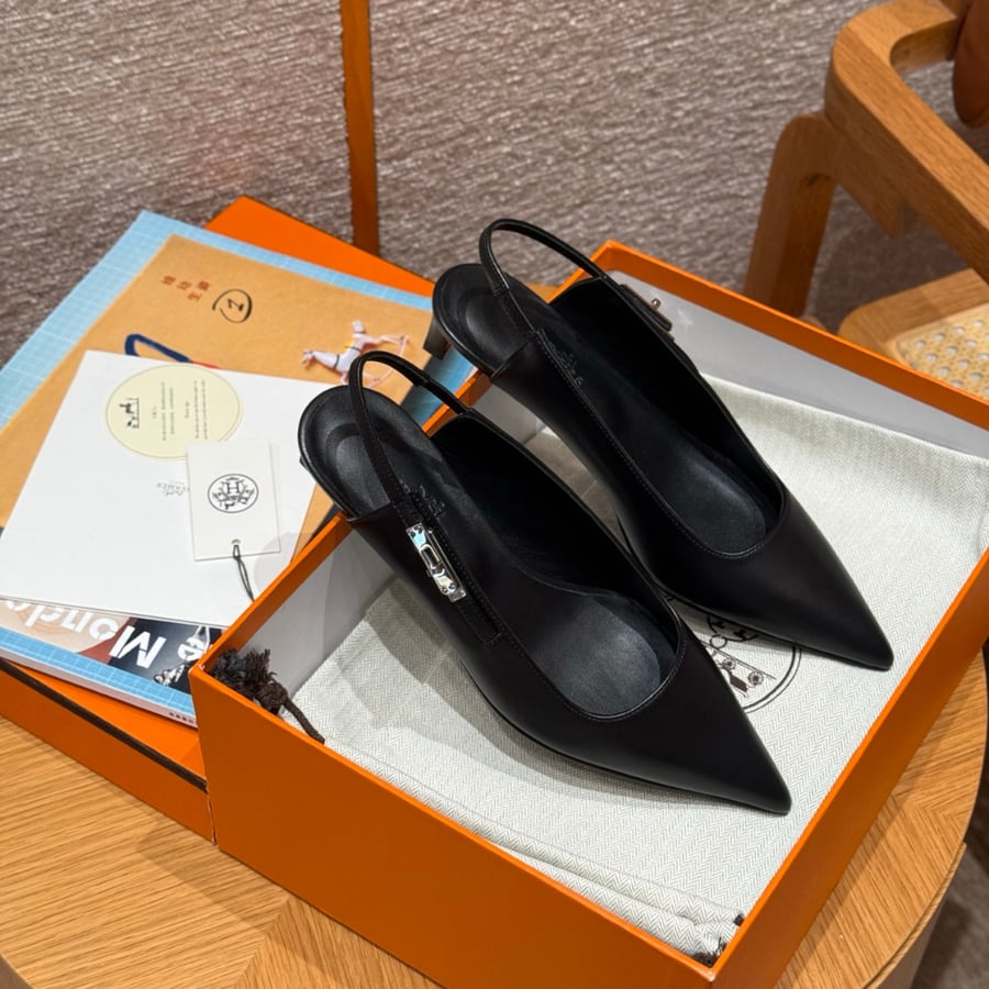 صندل هيرميس هاند ميد Hermes 616 Lover SANDAL
