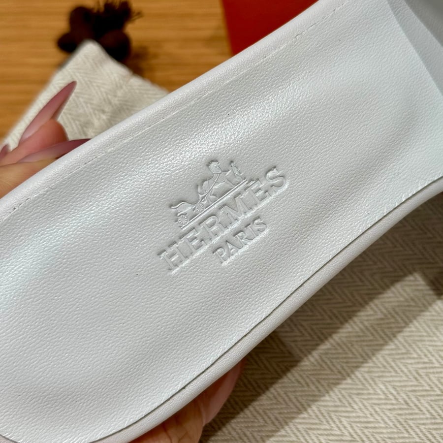 صندل جيجي كيلي بكعب عال هاند ميد Hermes 187 Gigi kelly SANDAL