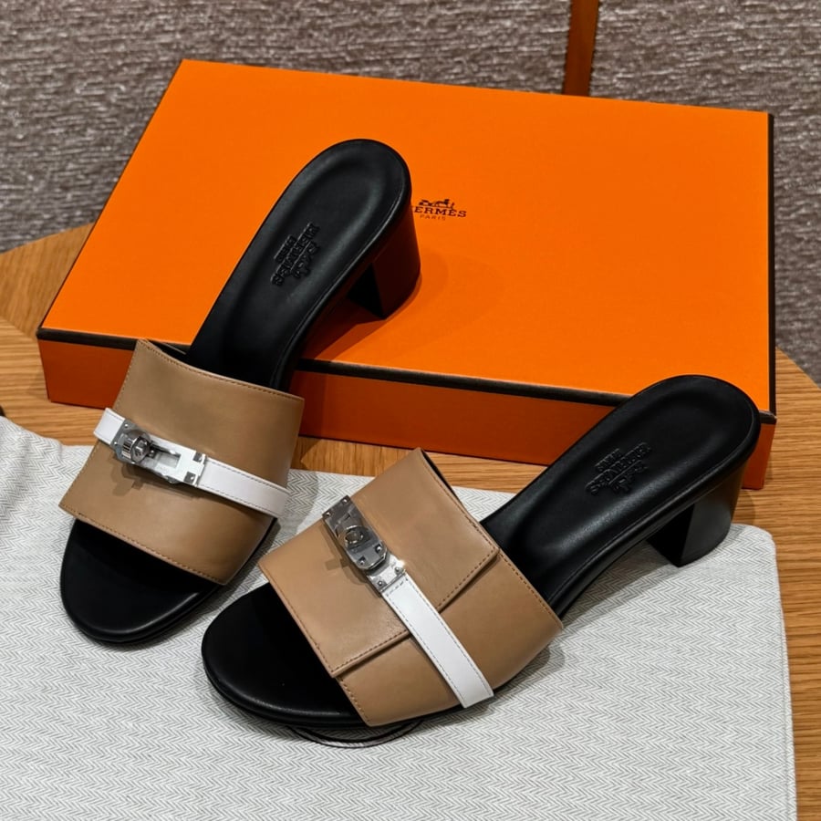 صندل جيجي كيلي بكعب عال هاند ميد Hermes 187 Gigi kelly SANDAL