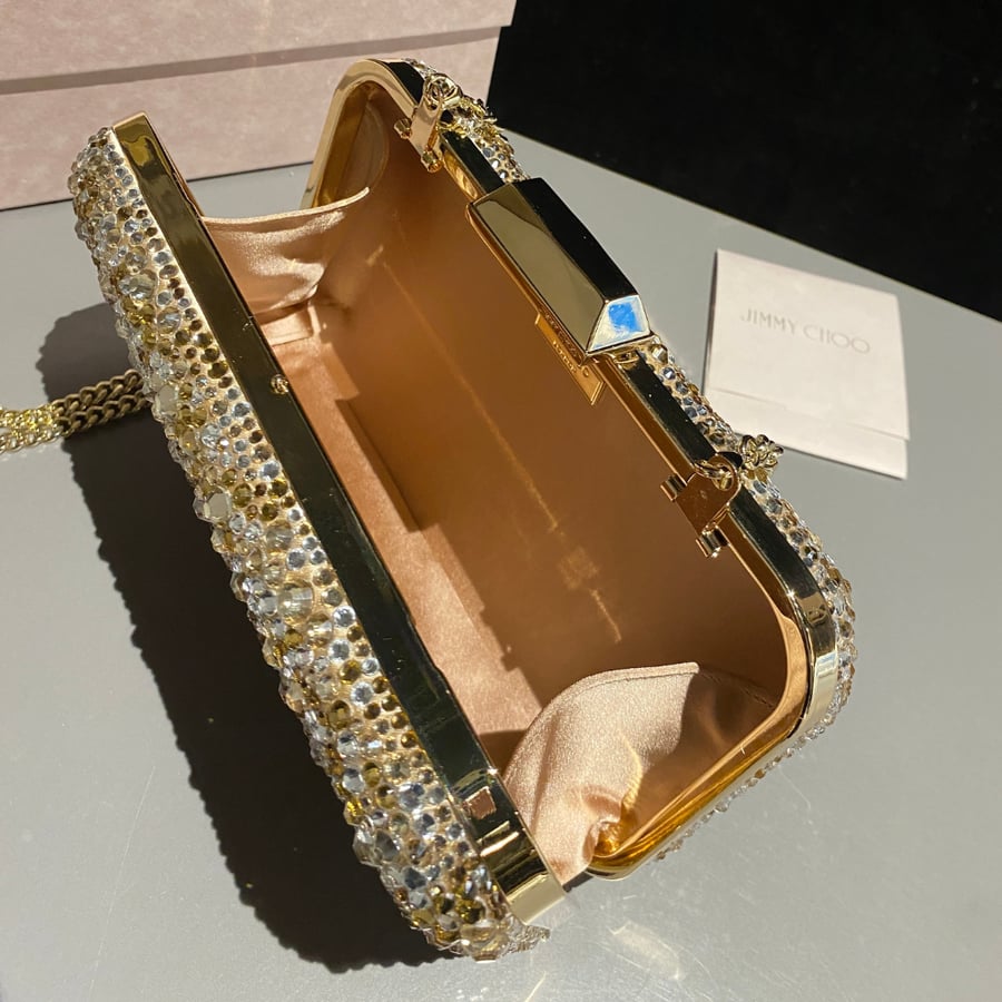 حقيبة يد كلاتش جيمي تشو مرصعة بالكريستال Jimmy Choo Cloud Clutch