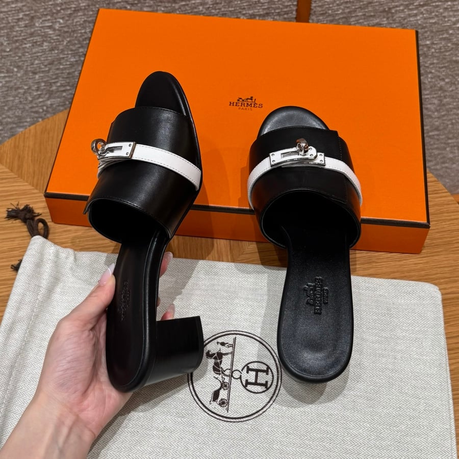 صندل جيجي كيلي بكعب عال هاند ميد Hermes 187 Gigi kelly SANDAL