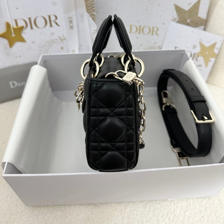 شنطة ديور لون أسود Small Lady D-Joy Bag
