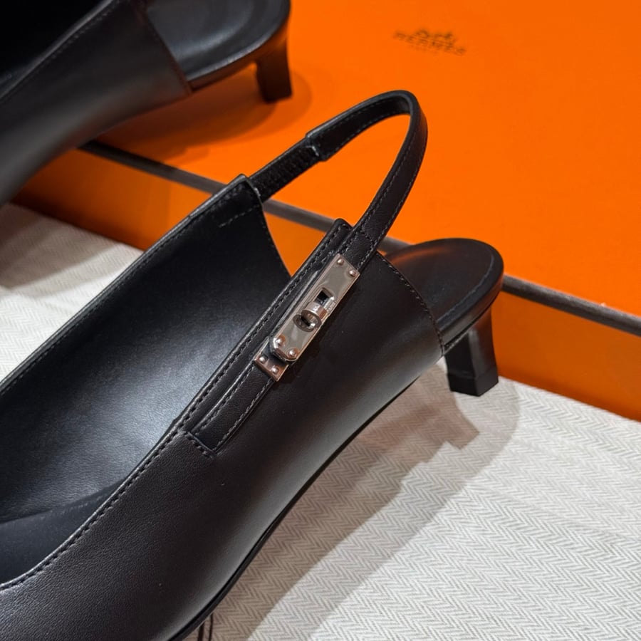 صندل هيرميس هاند ميد Hermes 616 Lover SANDAL