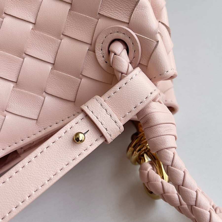 حقيبة باراشوت صغيرة من أنديامو Small Andiamo Parachute Bag