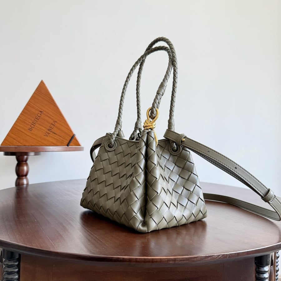 حقيبة باراشوت صغيرة من أنديامو Small Andiamo Parachute Bag