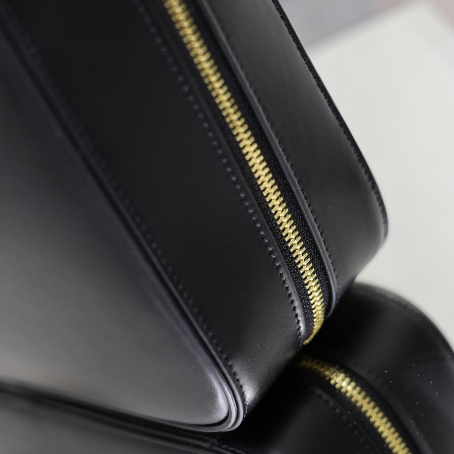 حقيبة سان لوران الحجم الكبير Saint Laurent SAC DE JOUR