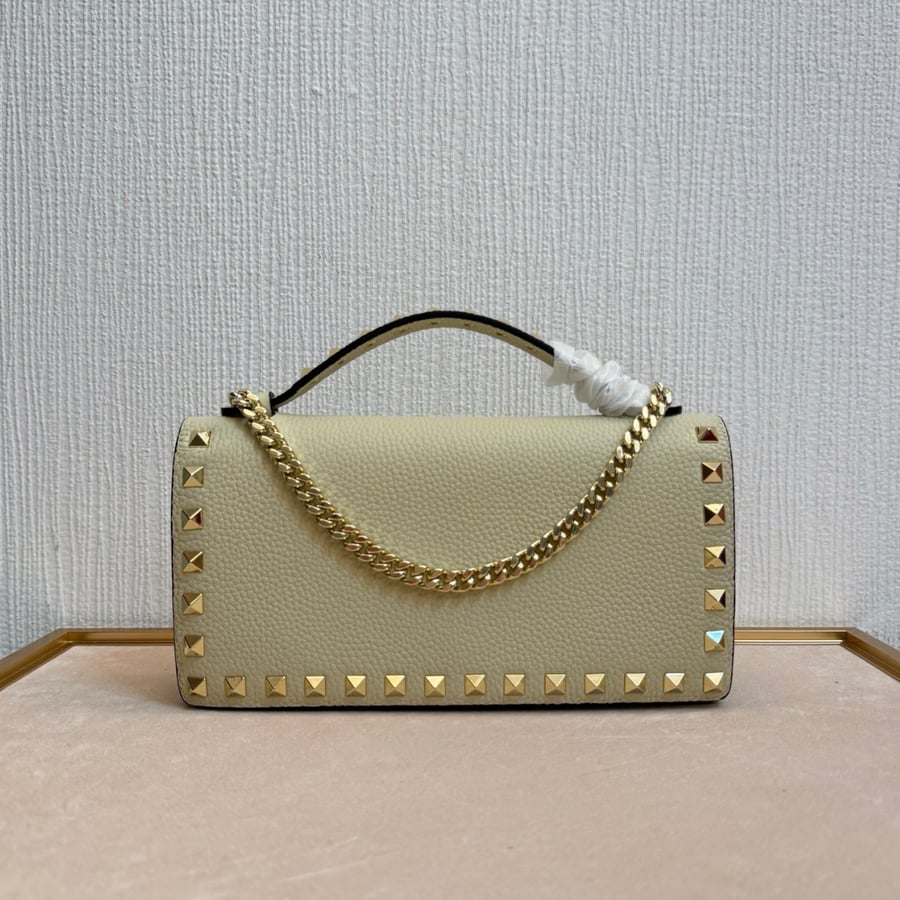 حقيبة فالنتينو Valentino Garavani Vring