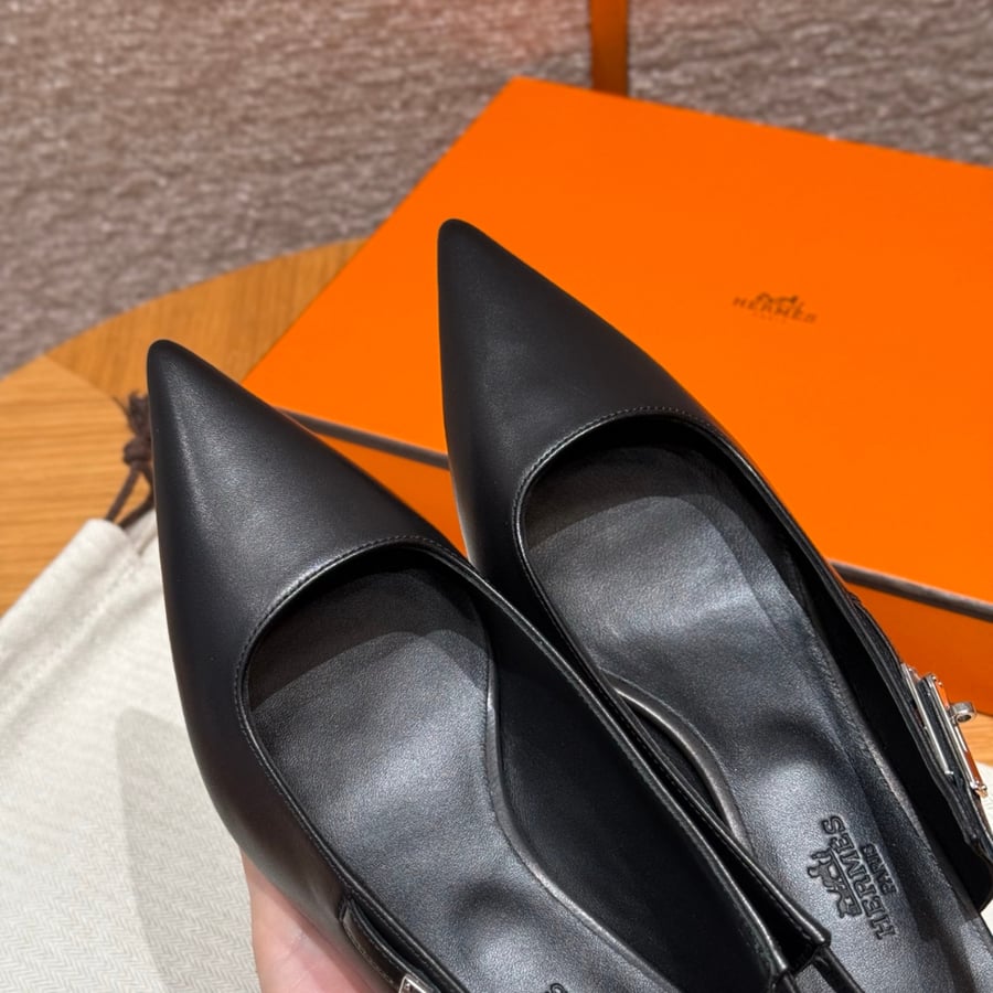 صندل هيرميس هاند ميد Hermes 616 Lover SANDAL