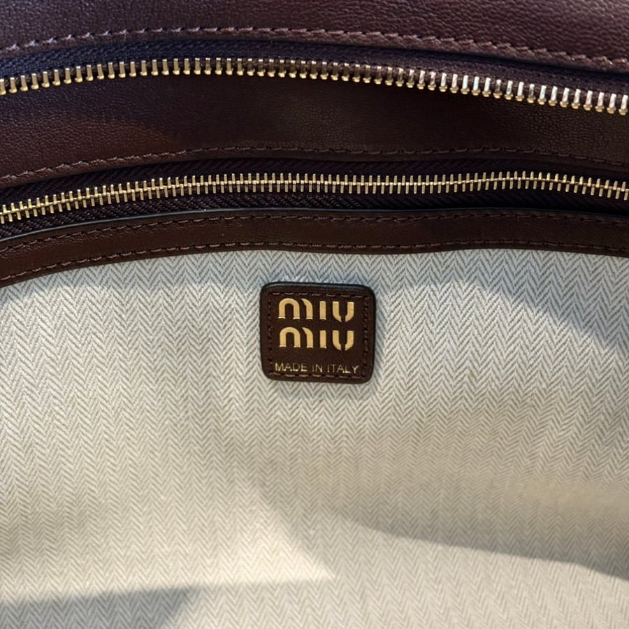 Miu Miu bag size 24 CM