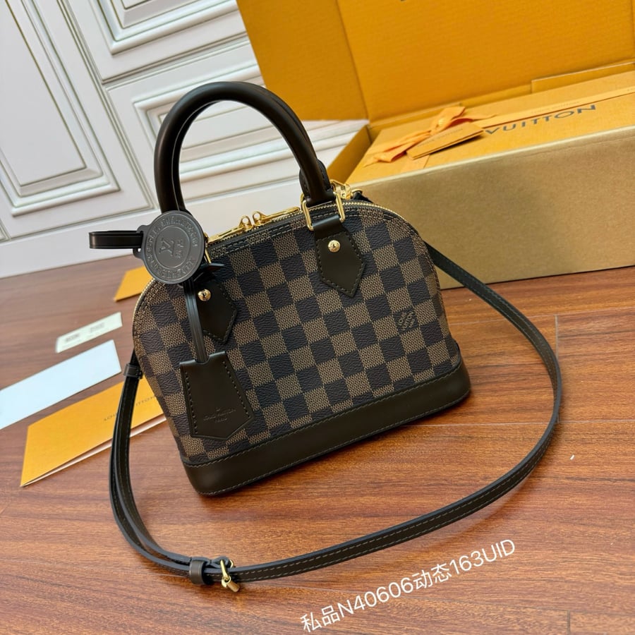 شنطة لويس فيتون N40606 Alma BB Monogram Canvas LV