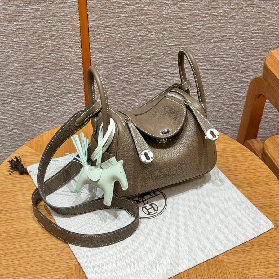 حقيبة هيرميز ليندي ميني صناعة يدوية فاخرة Hermès Mini Lindy