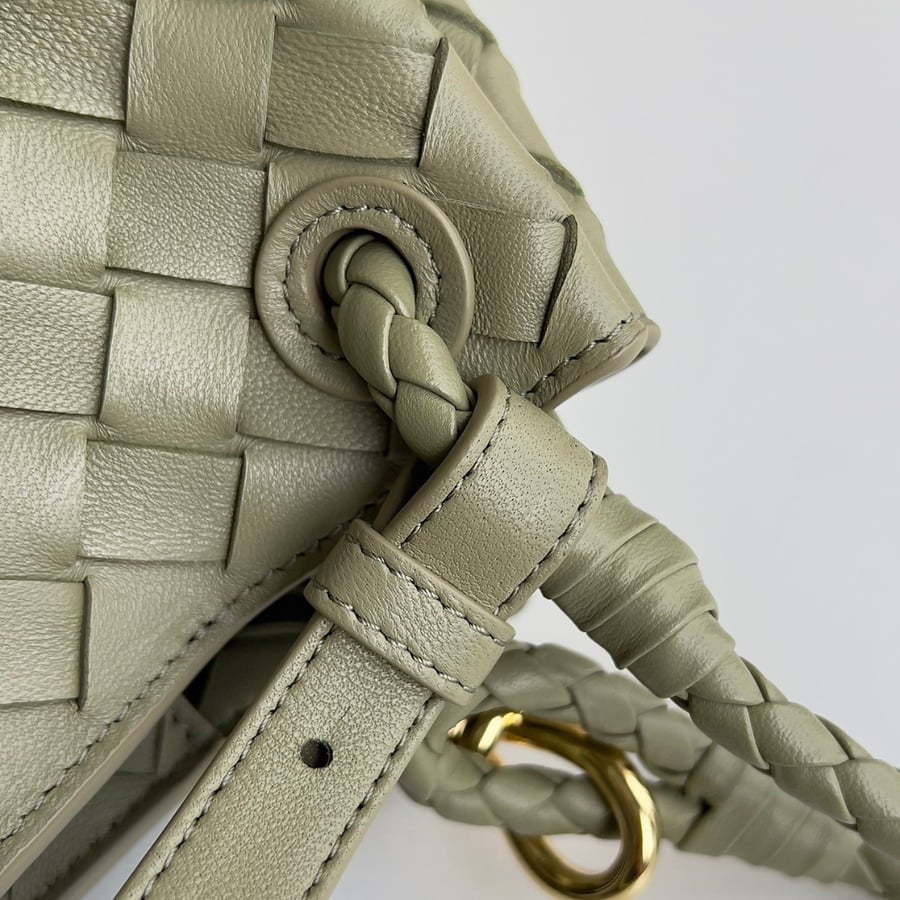 حقيبة باراشوت صغيرة من أنديامو Small Andiamo Parachute Bag