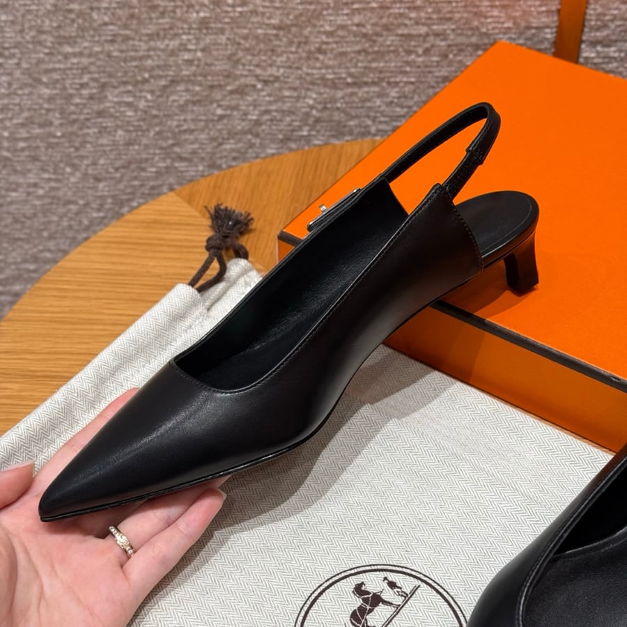 صندل هيرميس هاند ميد Hermes 616 Lover SANDAL