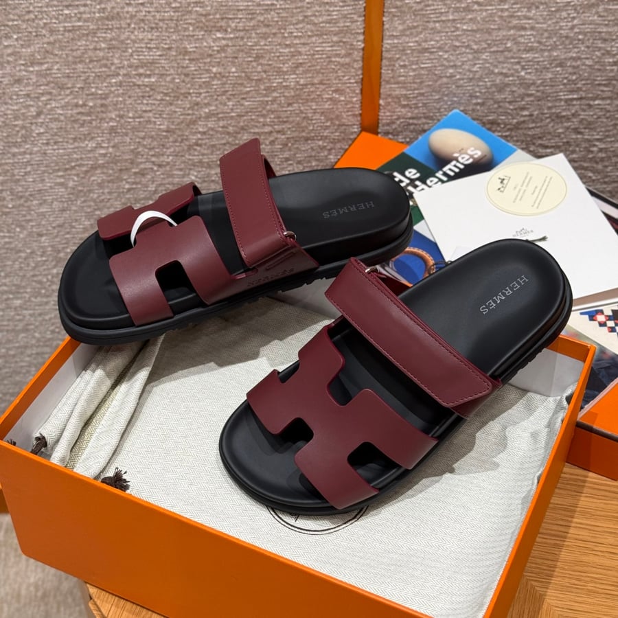 صندل نسائي هيرميس هاند ميد Hermes 225 CHYPRE SANDAL