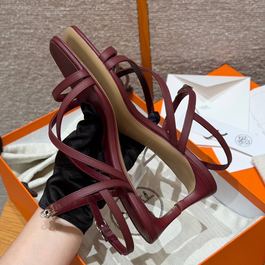 صندل هيرميس هاند ميد Hermes 631 Muse SANDAL