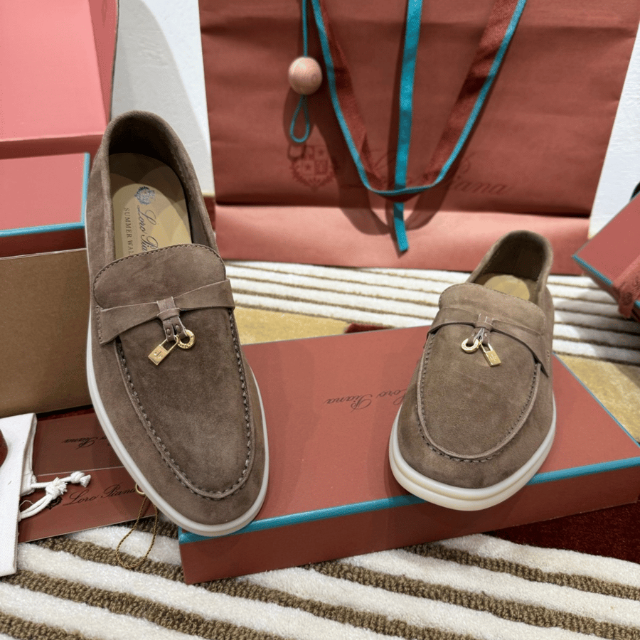 حذاء لورو بيانا نسائي Loro Piana Womens Flat Shoes