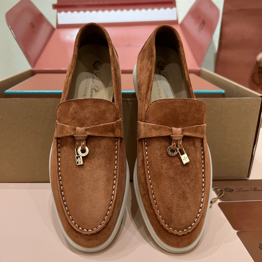 حذاء لورو بيانا نسائي كلاسيك Loro Piana Womens Flat Shoes