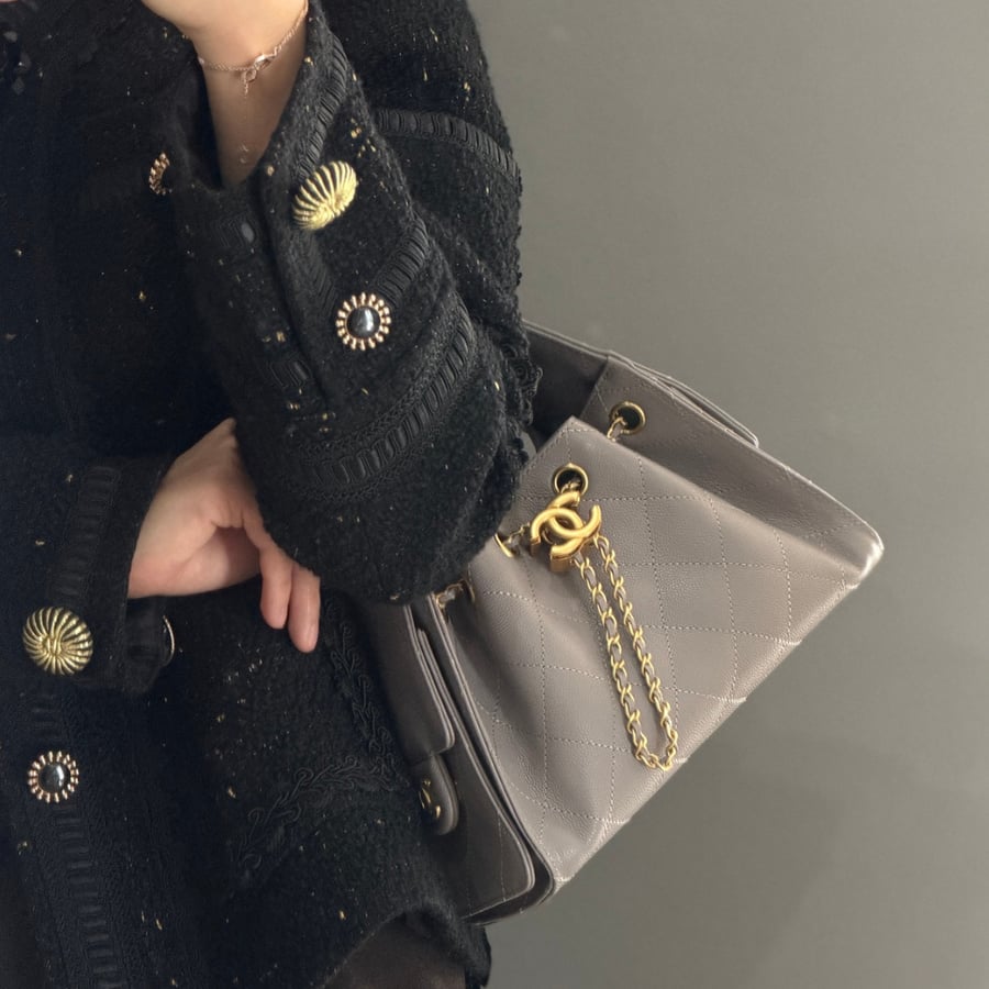 حقيبة شانيل هوبو مقاس ميني Chanel Hobo 26c Mini