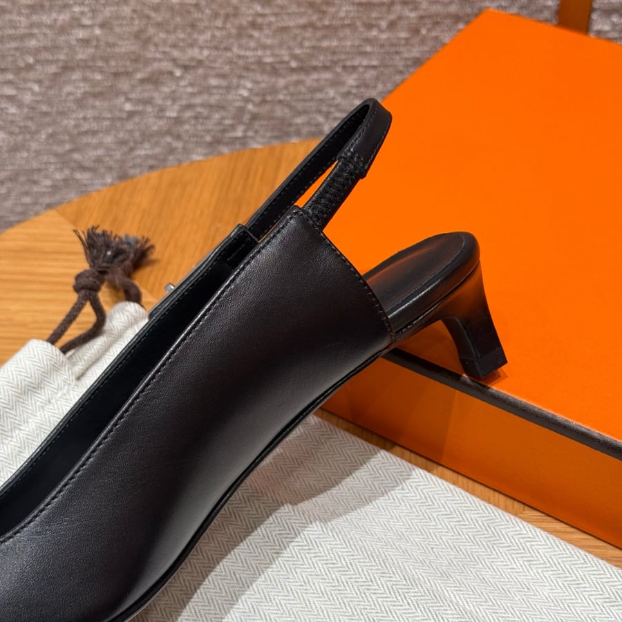 صندل هيرميس هاند ميد Hermes 616 Lover SANDAL
